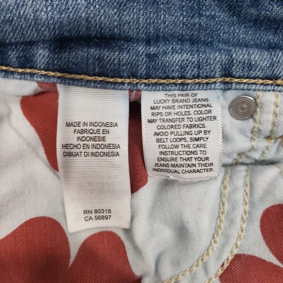 Lucky Brand Sweet Crop Jeans Size 2/26 - Picture 11 of 15